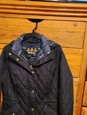 Barbour ladies Millfire Navy Quilted Puffer Jacket with Plaid Lining